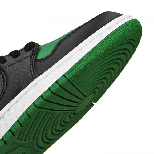 nike jordan m